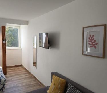 Vauban Apartment | Charming comfortable studio apartment - peaceful and central