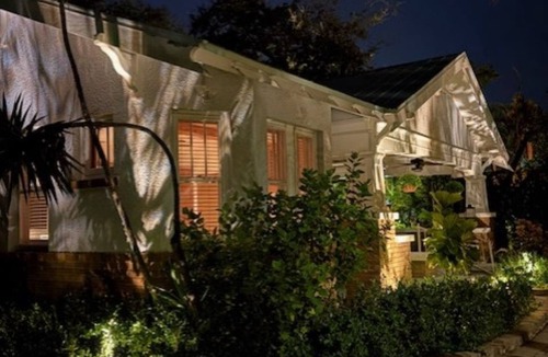 Woodford Park House | Charming & Comfortable, Historic, only 1/2 mile to vibrant downtown Ft. Myers