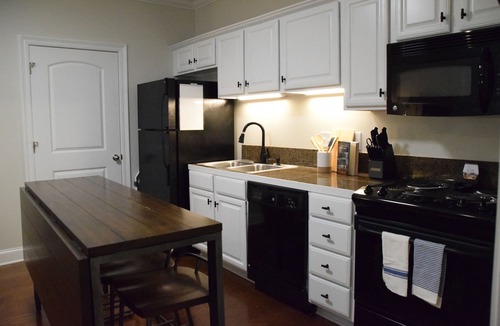 Highlands - Perkins Condo | Charming Condo - 4 miles from Tiger Stadium