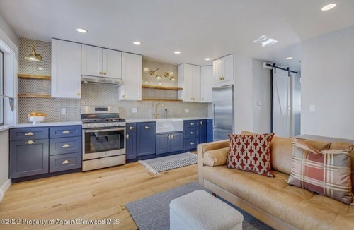 Snowmass Village Condo | Charming Condo overlooking the Roaring Fork River in Old Snowmass