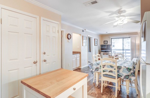 Folly Field Condo | Charming condo with shared pool and tennis - walk to the beach