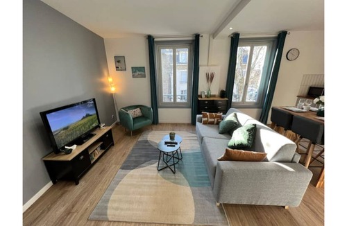 Brive-la-Gaillarde House | Charming, cosy air-conditioned T2 apartment