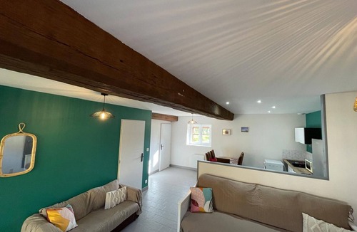 Beaulieu-sur-Loire Cottage | Charming Cottage in Beaulieu-sur-Loire: Ideal Family/Friends Getaway, Near Historic Sites and Vineyards