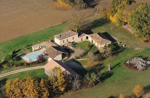 Montaigu-de-Quercy Bed & Breakfast | Charming cottage