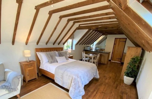 Chipping Campden Apartment | Charming Cotswold Self-Contained Studio Apartment