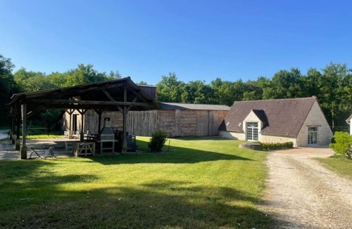 Thesee Villa | Charming cottage12p, 6r,6br, pool