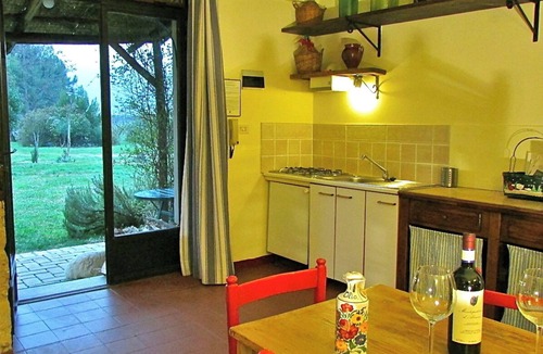 Tocco da Casauria House | Charming COTTAGES (up to 2-4 p) nestled by wide gardens (pool, mountains, beach)