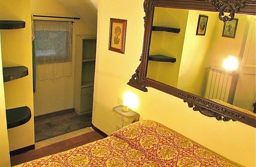 Tocco da Casauria House | Charming COTTAGES (up to 2-4 p) nestled by wide gardens (pool, mountains, beach)