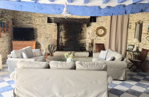 Guillac House | Charming cottage between Josselin and Ploërmel near the forest Brocéliande