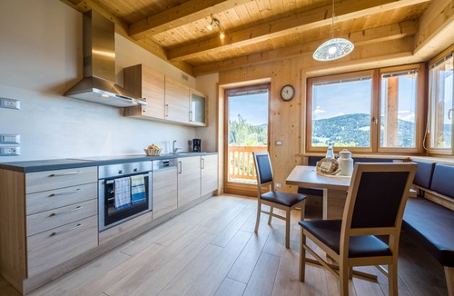 Lauregno House | Charming Cottage Eckgenn with Wi-Fi, Mountain View, Garden & Terrace