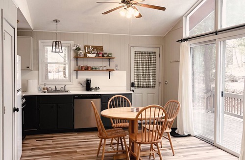 Locke Lake Colony Cottage | Charming cottage for the perfect nature getaway