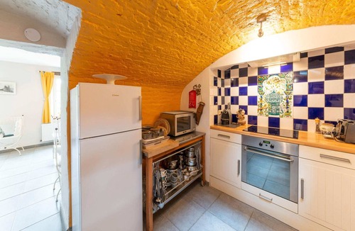 Pont-a-Lesse Cottage | Charming Cottage in Anseremme With Fenced Garden