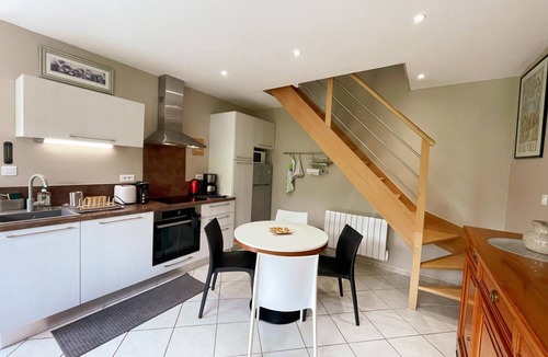 Chailles Cottage | Charming cottage in Chailles near Blois with garden and WIFI