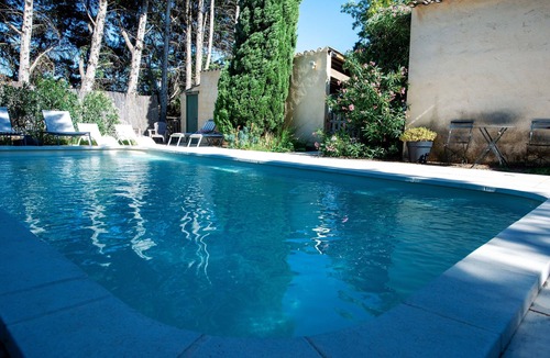 Caderousse House | Charming cottage in Provence