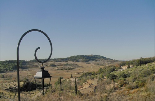 Methamis Cottage | charming cottage in Provencal farmhouse with pool and SPA