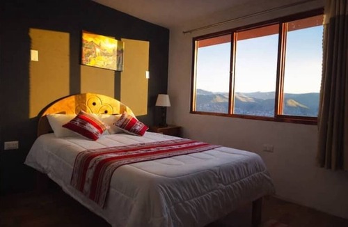 Cusco Cabin | Charming cottage in San Blas with 360° panoramic view of Cusco