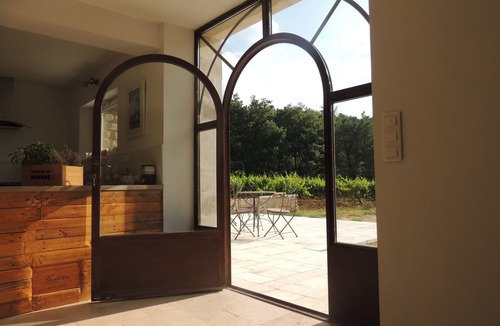 Menerbes Cottage | Charming cottage in stone farmhouse in the heart of the vineyards in the Luberon