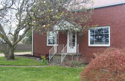 Sugarcreek House | Charming cottage in the heart of Amish County