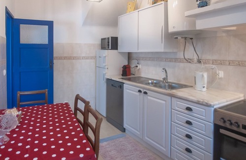 Obidos House | Charming cottage inside Óbidos castle