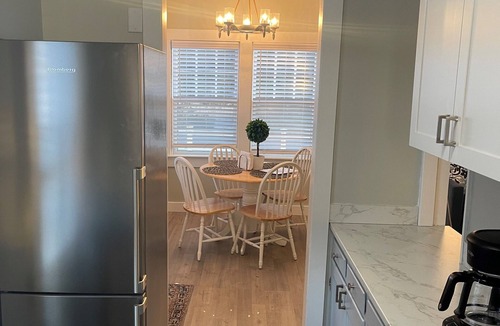 Seconsett Island Cottage | Charming cottage on Seconsett Island, Mashpee with water views of Waquoit bay.