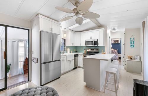 Braden River House | Charming Cottage on the Corner, fitness center, in Sun Outdoors, Sarasota