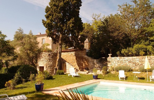 Laborie House | charming cottage, private pool, panoramic view in the wooded park of the Castle