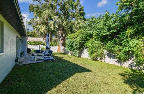 Safety Harbor Cottage | Charming cottage in Safety Harbor Enjoy With family and Friends