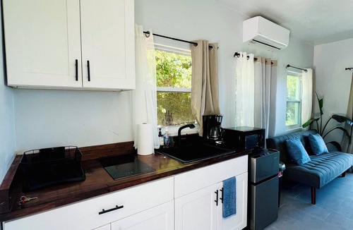 Estate Beeston Hill Cottage | Charming Cottage 2 with Pool, WiFi and AC in gorgeous Christiansted