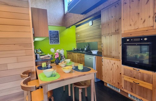Montbrison Cottage | Charming cottage with garden and private terrace in Montbrison