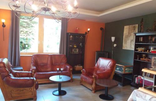 Nadrin House | Charming cottage with pool in Houffalize