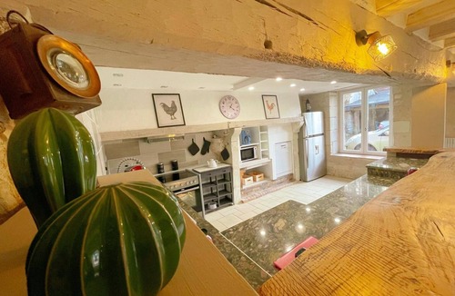 Rille Cottage | Charming Cottage with Private Heated Pool, Fitness Room, Game Room, Near Rillé Lake