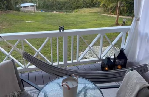 Welchman Hall Cottage | Charming cottage with WiFi and AC in adorable Blunts