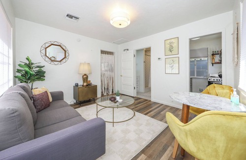 Sam Hughes Cottage | Charming cottage with WiFi and AC in delightful Tucson