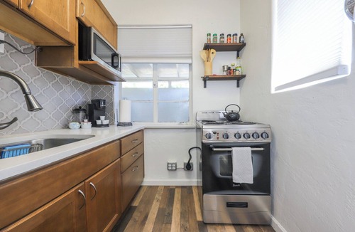 Sam Hughes Cottage | Charming cottage with WiFi and AC in delightful Tucson