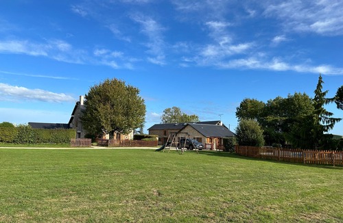 Saint-Georges-de-Noisne House | Charming Countryside Retreat in Saint-Georges