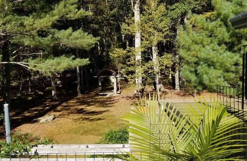 Clinton House | Charming country retreat. Minutes away from the beach! A perfect getaway!