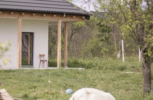 Valsanesti Cottage | Charming countryside cottage and garden near forest