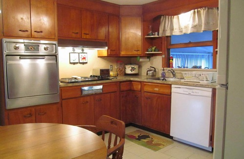Barrington House | Charming & Cozy 3-Bedroom home with Private Pool