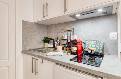 Saint-Denis Apartment | Charming Cozy Studio in Saint-Denis-Stade de France