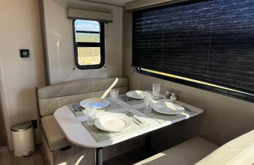 Palm Springs Other | Charming-Cozy trailer Under the Turbines