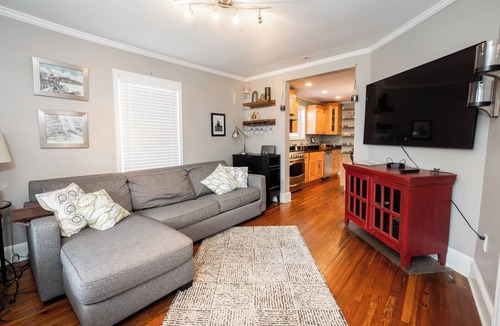 Biddleville House | Charming Craftsman 1/4 mile from Uptown Charlotte and 1 block from trolley.