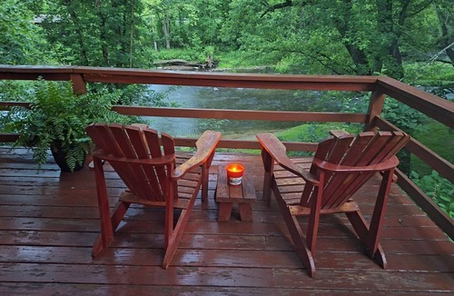 New Bedford Cabin | Charming Creekside Log Cabin with Wood Burning Stove Overlooking the Neshannock Creek, Western PA