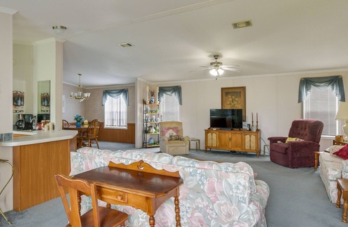 Fruitland House | Charming Crescent City Home Near Lakes!