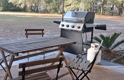 Crystal River Apartment | Charming Crystal River Retreat! The Heart of the Nature Coast! Adventure Awaits!