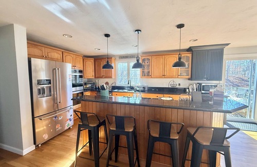 Cummaquid House | Charming Cummaquid Colonial with a Pool