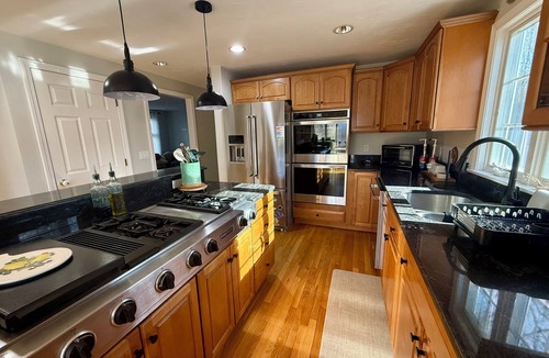 Cummaquid House | Charming Cummaquid Colonial with a Pool