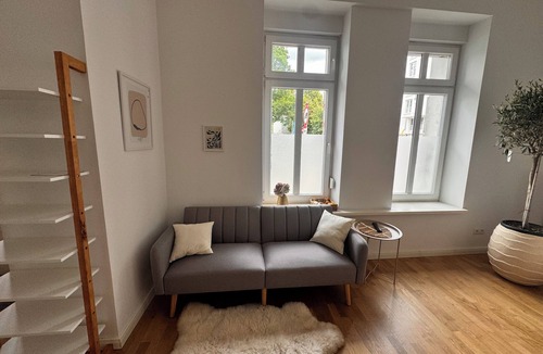 Friedrichshain Apartment | Charming Old Building Apartment in Friedrichshain – Westwing Design & Central