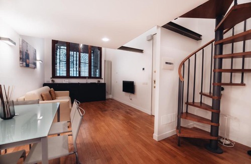 San Vittore Apartment | Charming De Togni Apartment