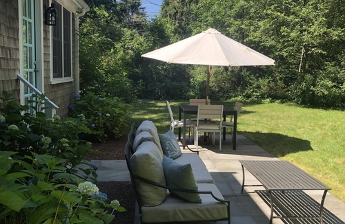 Duxbury Cottage | Charming designer cottage, located in historic, coastal Duxbury.