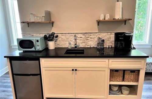 Olde Town Apartment | Charming Designer Studio in the Heart of Historic Old Town Bluffton